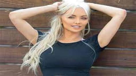 how old is lindsey pelas|Lindsey Pelas Net Worth, Age, Height, And Biography。